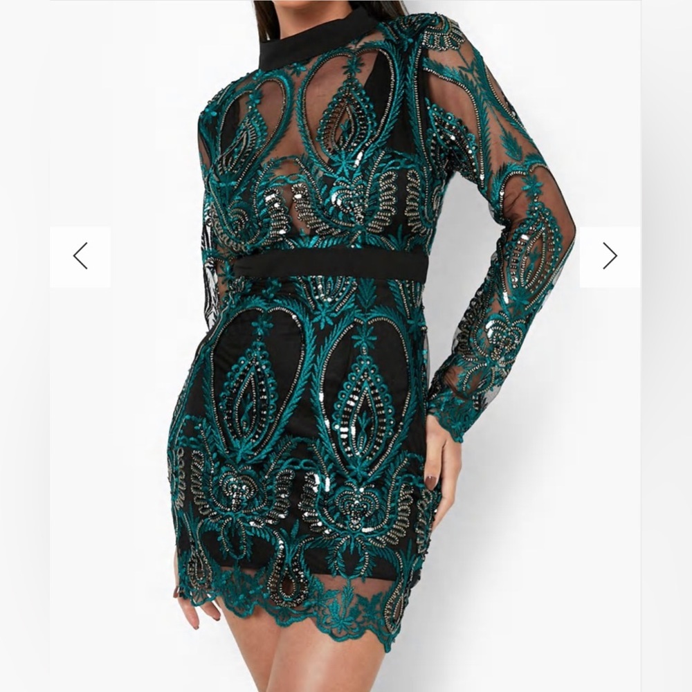 Cbr green sequence lined dress, the model photo is not the exact pattern/dress